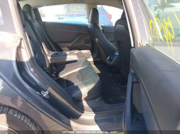 LRW3E1FA1PC945453 2023 TESLA MODEL 3 - Image 8