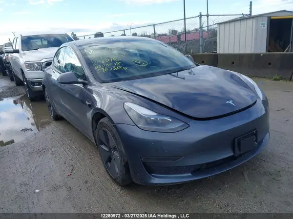 LRW3E1FA2PC933652 2023 TESLA MODEL 3 - Image 1