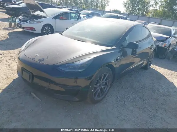 LRW3E1FA3PC920716 2023 TESLA MODEL 3 - Image 2