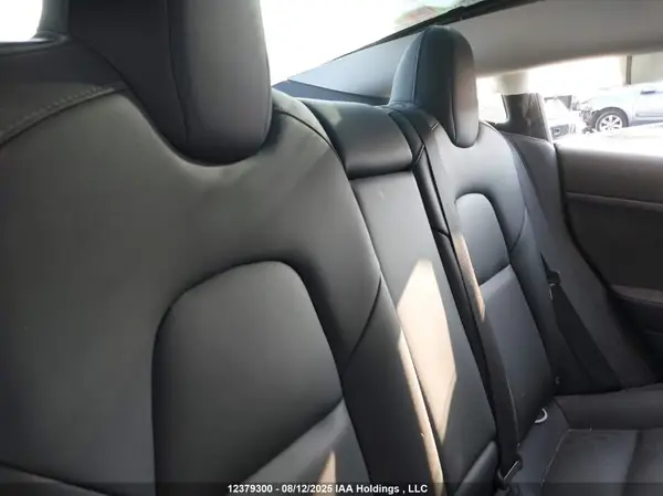 LRW3E1FA3PC921381 2023 TESLA MODEL 3 - Image 8