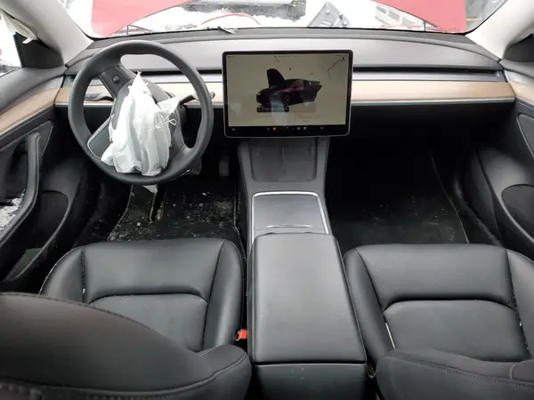 LRW3E1FA5PC843136 2023 TESLA MODEL 3 - Image 8