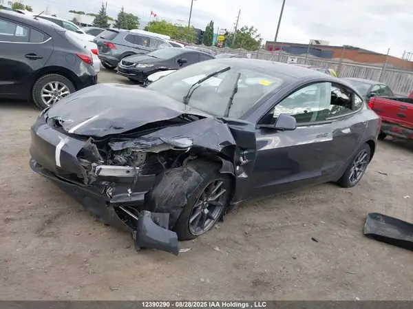 LRW3E1FA5PC899576 2023 TESLA MODEL 3 - Image 2