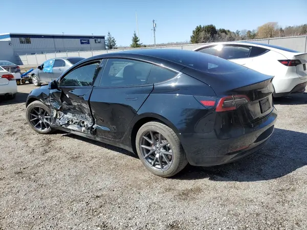 LRW3E1FA5PC920846 2023 TESLA MODEL 3 - Image 2