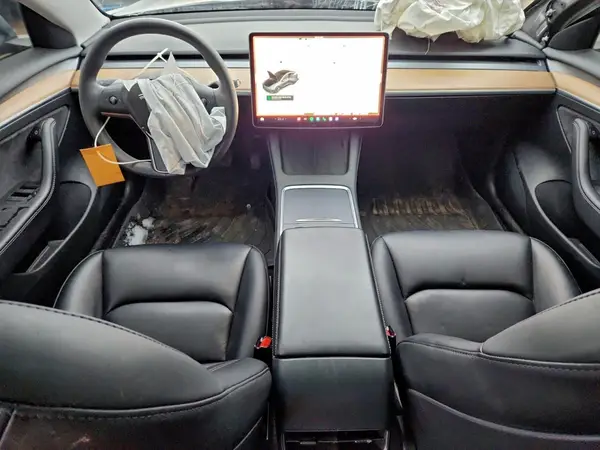 LRW3E1FA6PC921164 2023 TESLA MODEL 3 - Image 8