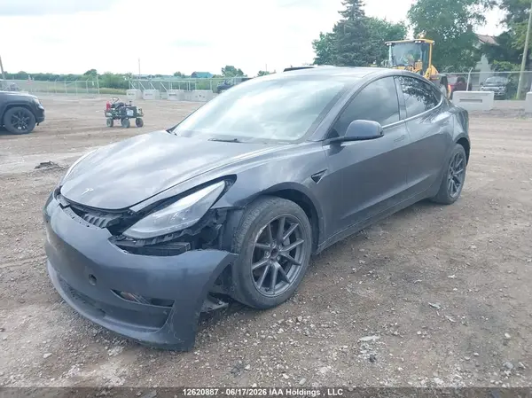 LRW3E1FA7PC933727 2023 TESLA MODEL 3 - Image 2