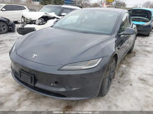 LRW3E7EB0RC088476 2024 TESLA MODEL 3 - Image 2