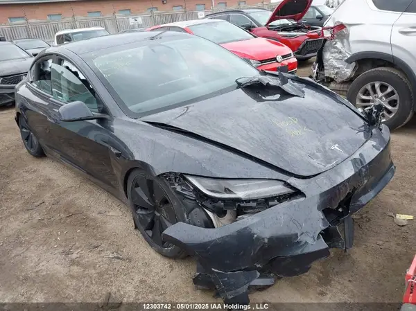 LRW3E7EB2RC086745 2024 TESLA MODEL 3 - Image 1