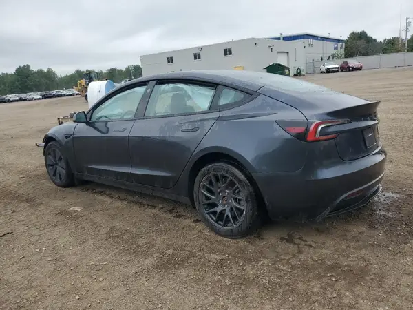 LRW3E7EB4RC101441 2024 TESLA MODEL 3 - Image 2