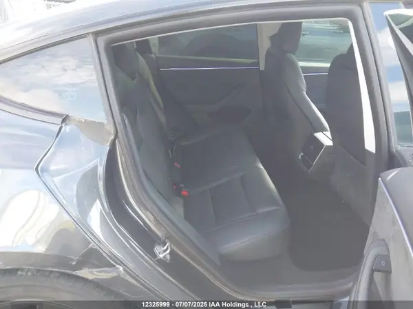 LRW3E7EB5RC087923 2024 TESLA MODEL 3 - Image 8