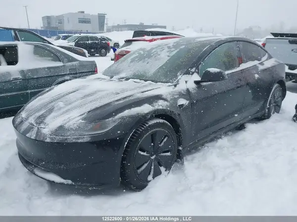 LRW3E7EB5RC088330 2024 TESLA MODEL 3 - Image 2