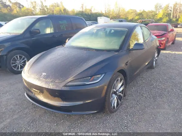 LRW3E7EB5RC135629 2024 TESLA MODEL 3 - Image 2
