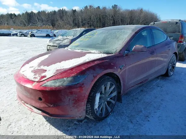 LRW3E7EB8RC086832 2024 TESLA MODEL 3 - Image 1