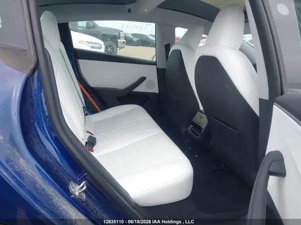LRW3E7EB8RC135897 2024 TESLA MODEL 3 - Image 8