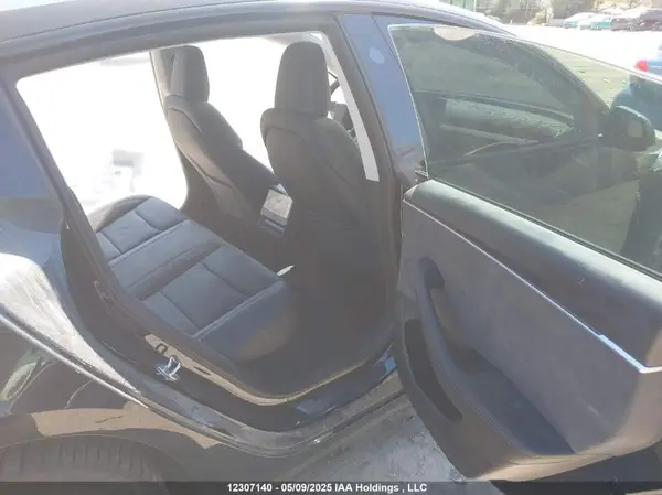 LRW3E7EB9RC088962 2024 TESLA MODEL 3 - Image 8