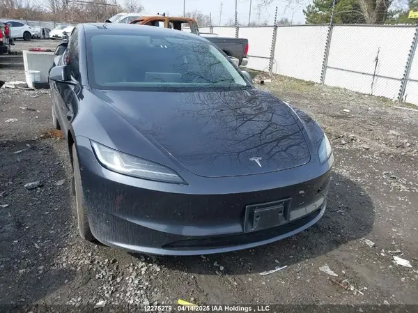 LRW3E7FA2RC093880 2024 TESLA MODEL 3 - Image 1