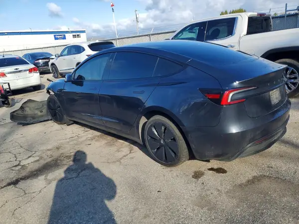 LRW3E7FA4RC088938 2024 TESLA MODEL 3 - Image 2