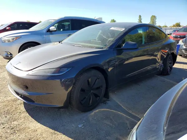LRW3E7FA4TC898531 2026 TESLA MODEL 3 - Image 1