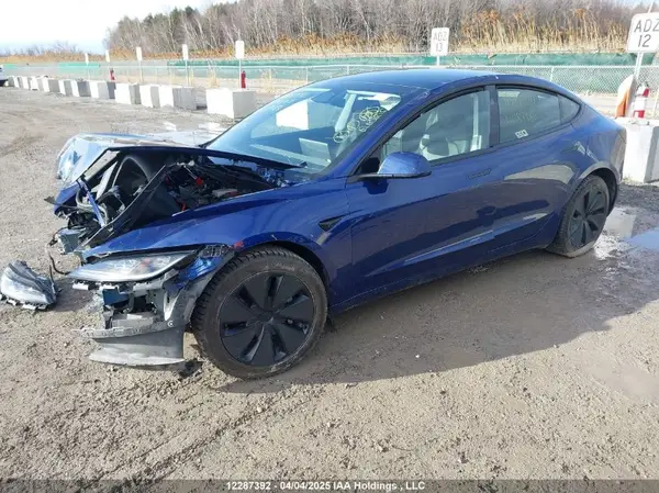 LRW3E7FA5RC089984 2024 TESLA MODEL 3 - Image 2