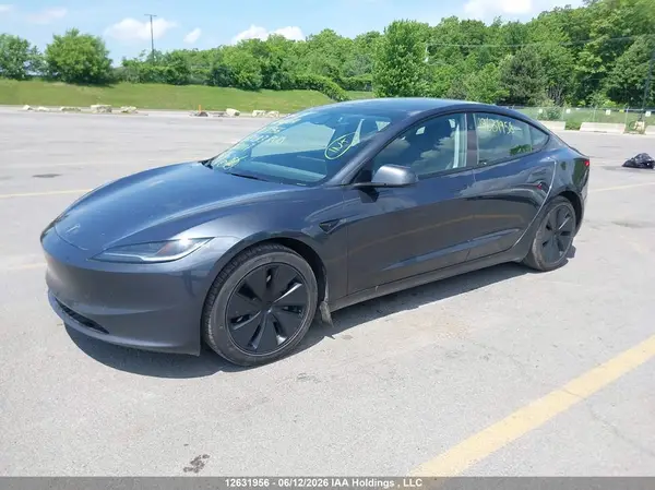 LRW3E7FA6RC102807 2024 TESLA MODEL 3 - Image 2