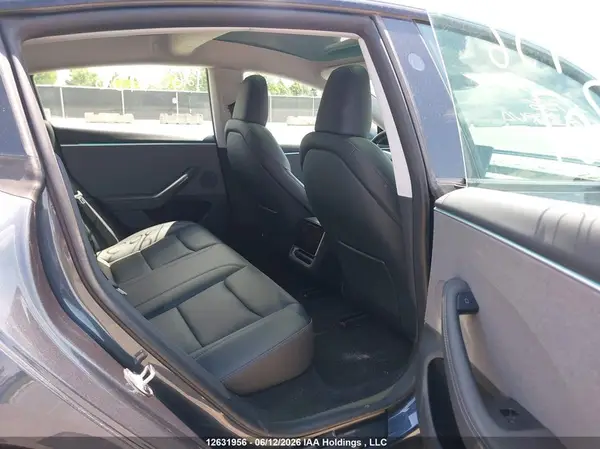 LRW3E7FA6RC102807 2024 TESLA MODEL 3 - Image 8