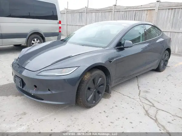 LRW3E7FA7RC089758 2024 TESLA MODEL 3 - Image 2