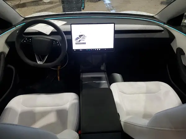 LRW3E7FA7RC102508 2024 TESLA MODEL 3 - Image 8