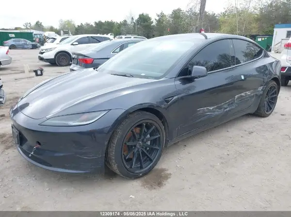 LRW3E7FA8RC099781 2024 TESLA MODEL 3 - Image 2