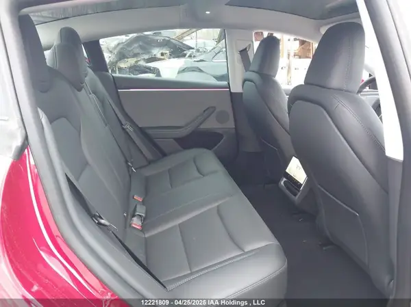 LRW3E7FA9RC102932 2024 TESLA MODEL 3 - Image 8