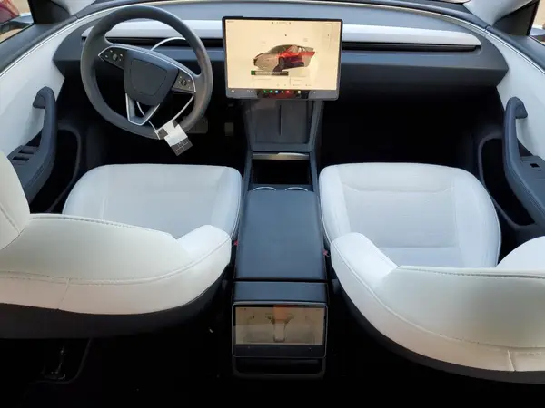 LRW3E7FA9RC136319 2024 TESLA MODEL 3 - Image 8