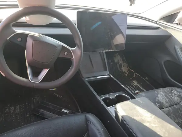 LRW3E7FAXRC099684 2024 TESLA MODEL 3 - Image 8