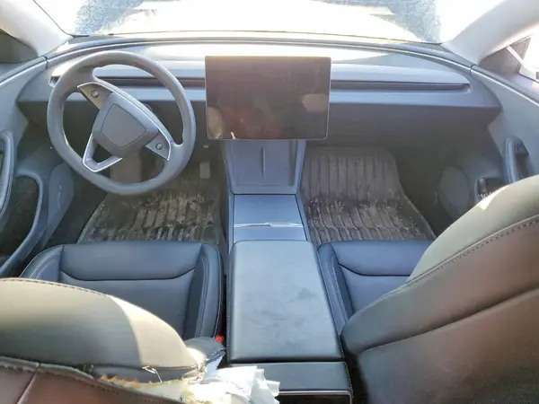 LRW3E7FAXRC262592 2024 TESLA MODEL 3 - Image 8