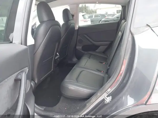 LRWYGDEE1PC081395 2023 TESLA MODEL Y - Image 8