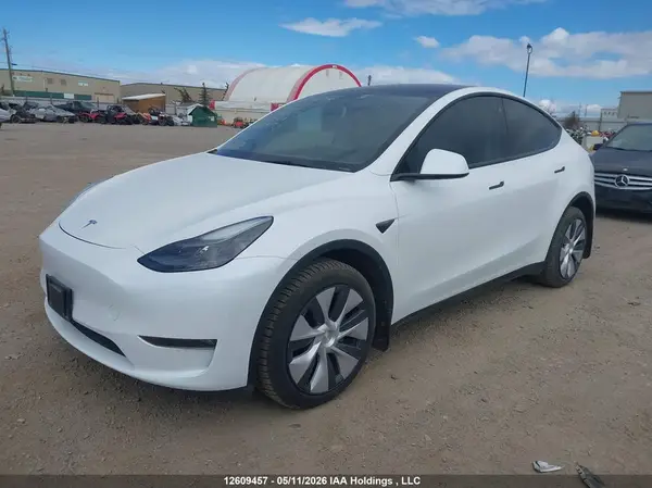 LRWYGDEE1PC081736 2023 TESLA MODEL Y - Image 2