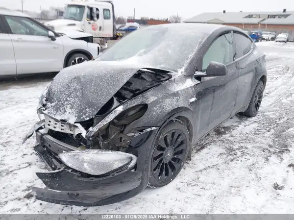 LRWYGDEE1PC162932 2023 TESLA MODEL Y - Image 2