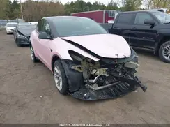 LRWYGDEE2PC137229 2023 TESLA MODEL Y
