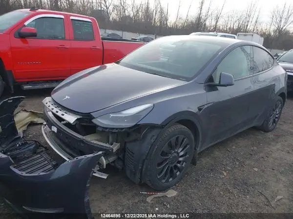 LRWYGDEE2PC264644 2023 TESLA MODEL Y - Image 2