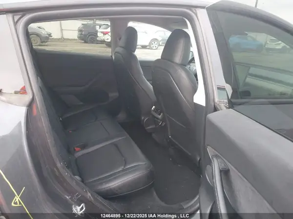 LRWYGDEE2PC264644 2023 TESLA MODEL Y - Image 8