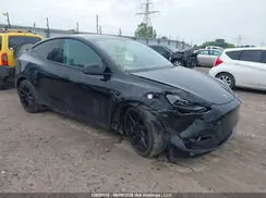 LRWYGDEE3PC066770 2023 TESLA MODEL Y