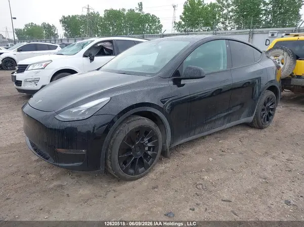 LRWYGDEE3PC066770 2023 TESLA MODEL Y - Image 2