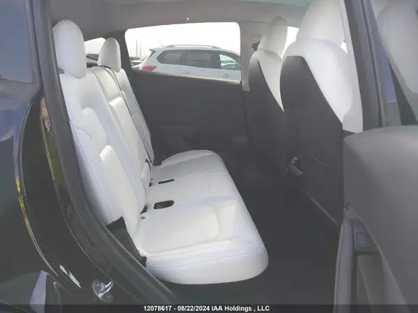 LRWYGDEE3PC103980 2023 TESLA MODEL Y - Image 8