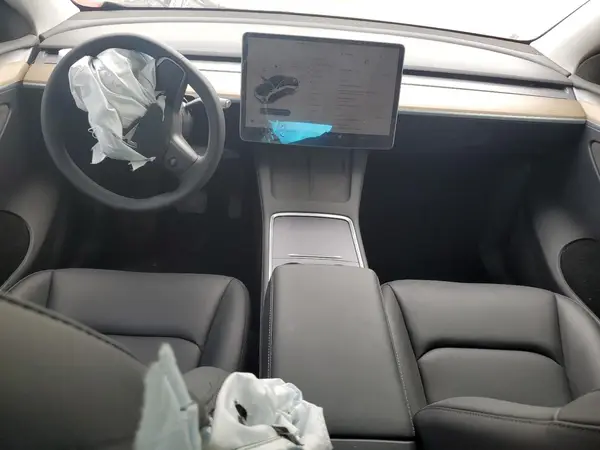 LRWYGDEE3PC107284 2023 TESLA MODEL Y - Image 8