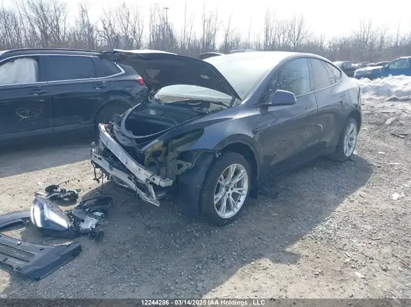 LRWYGDEE3PC162429 2023 TESLA MODEL Y - Image 2