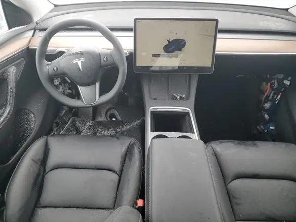 LRWYGDEE3RC661444 2024 TESLA MODEL Y - Image 8