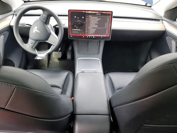 LRWYGDEE5PC110154 2023 TESLA MODEL Y - Image 8