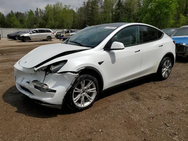 LRWYGDEE5PC266209 2023 TESLA MODEL Y - Image 1