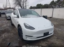LRWYGDEE6PC005946 2023 TESLA MODEL Y