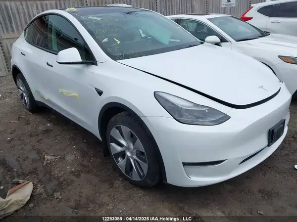 LRWYGDEE7PC107207 2023 TESLA MODEL Y - Image 1