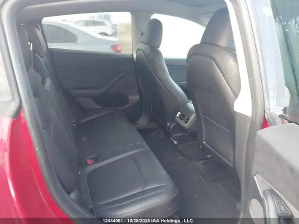 LRWYGDEE7PC163339 2023 TESLA MODEL Y - Image 8