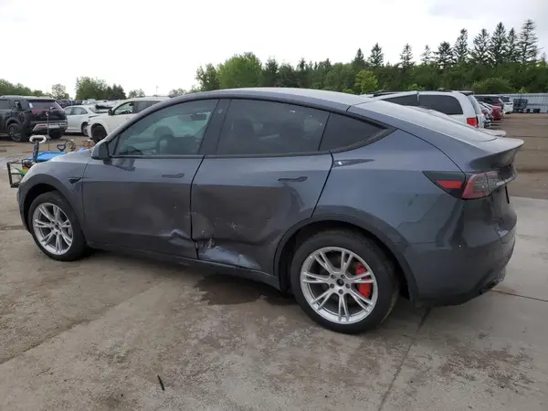 LRWYGDEE8PC066862 2023 TESLA MODEL Y - Image 2