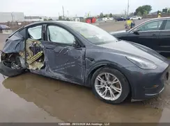 LRWYGDEE8PC162006 2023 TESLA MODEL Y